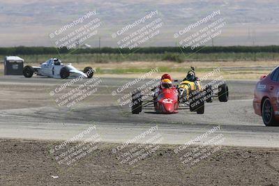 media/Jun-01-2024-CalClub SCCA (Sat) [[0aa0dc4a91]]/Group 4/Race/